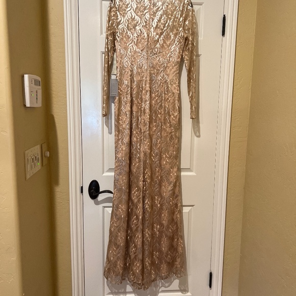 Eliza J mother of the bride or groom dress - Picture 4 of 6